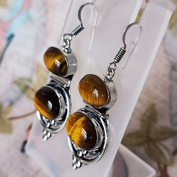 Tiger's Tiger Eye Sterling 925 Brand New Pierced Earrings - Picture 5 of 9